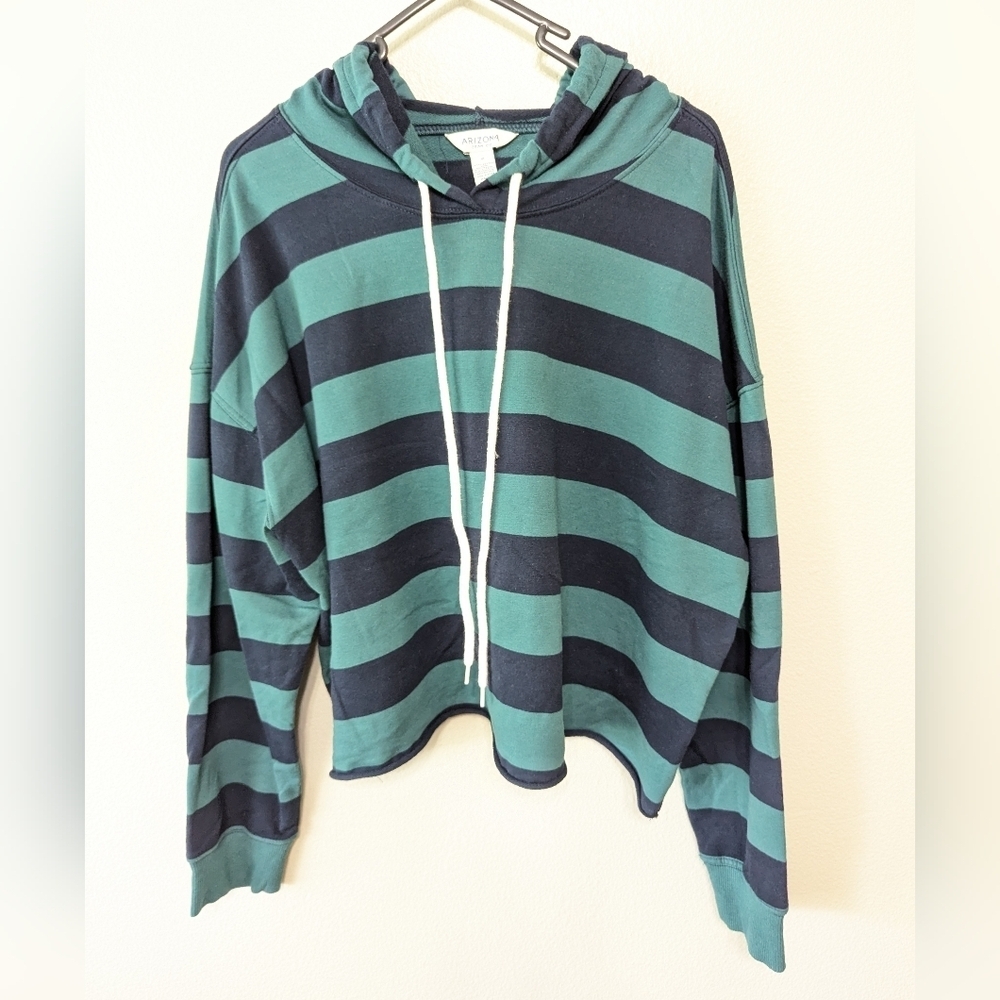 Arizona Jeans long sleeve with hoodie pullover size XL